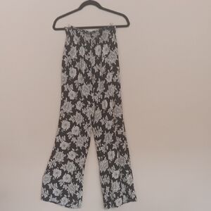 Brandy Melville One Size Cinch Waist Flare Pants Black Cream EUC